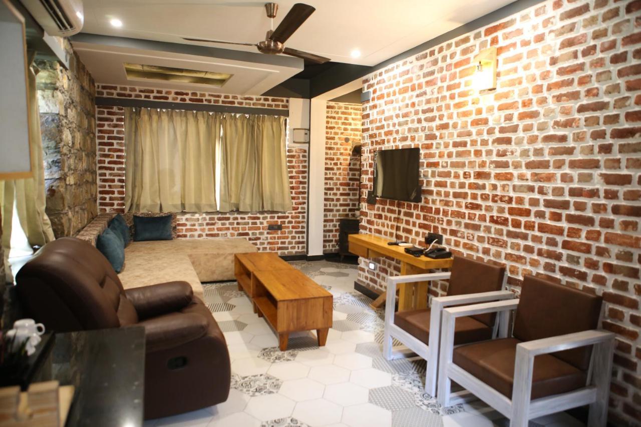 Granny'S Den Resort Rājpur Exterior foto